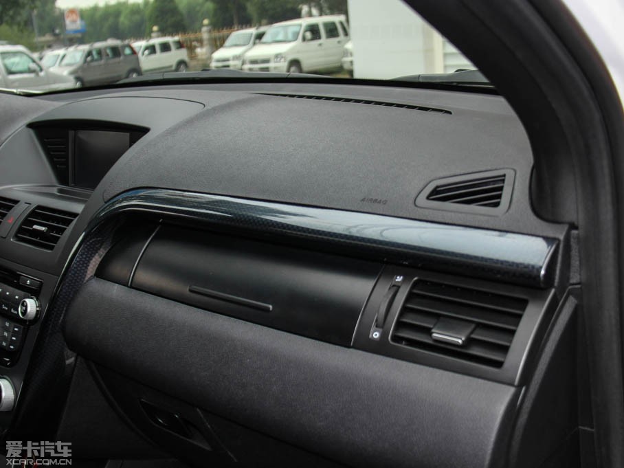 2015vX80 1.8T Ԅ\