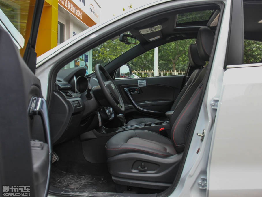 2015vX80 1.8T Ԅ\