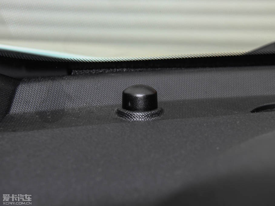 2015vX80 1.8T Ԅ\