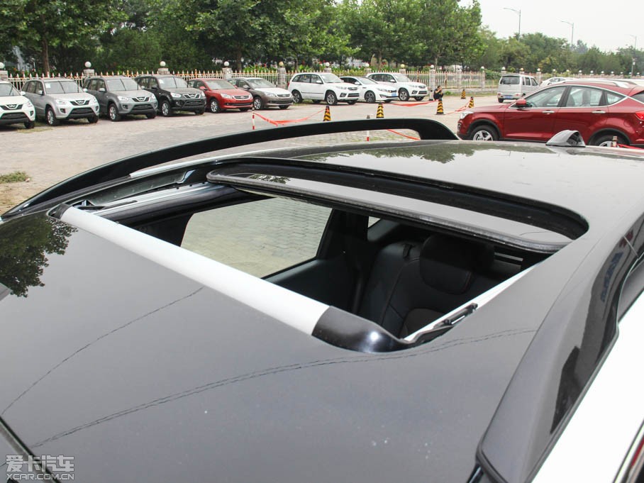 2015vX80 1.8T Ԅ\