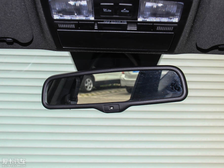 2015vX80 1.8T Ԅ\