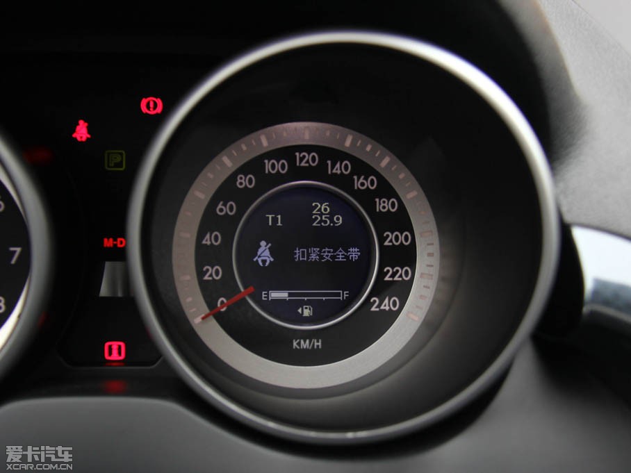 2015vX80 1.8T Ԅ\