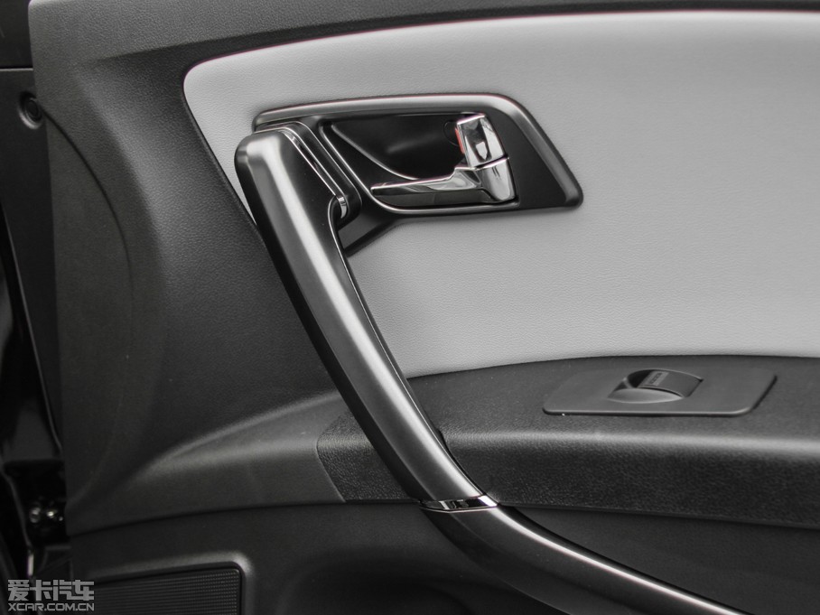 2015vX80 2.0L ԄӺA