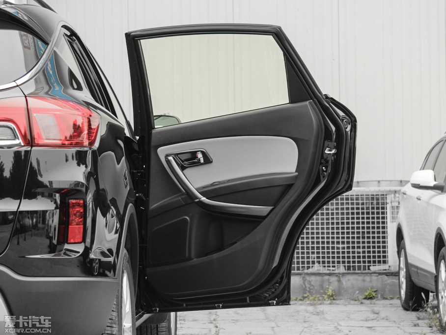 2015vX80 2.0L Ԅ(dng)A