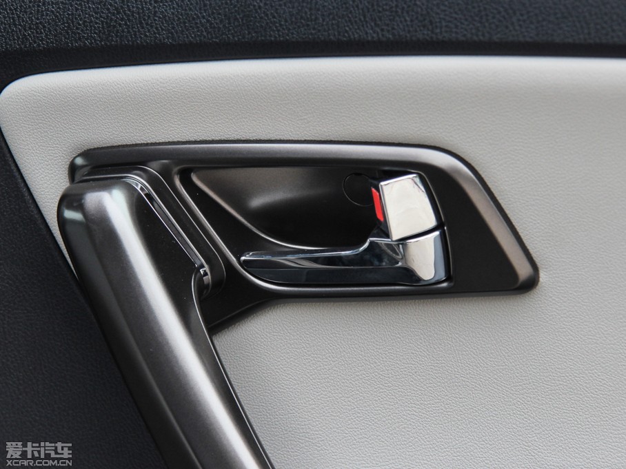 2015vX80 2.0L Ԅ(dng)A