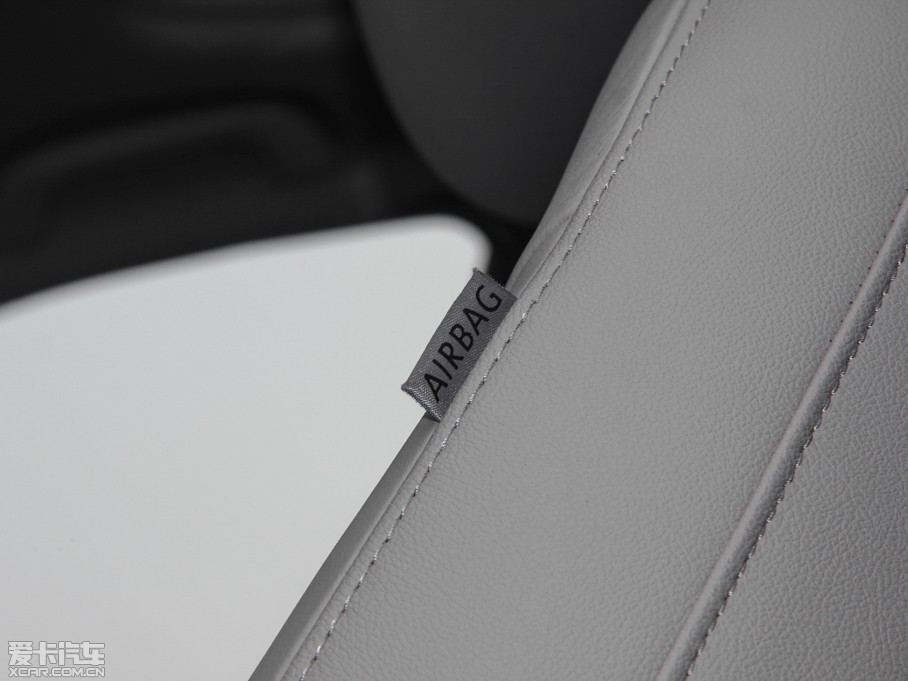 2015vX80 2.0L Ԅ(dng)A