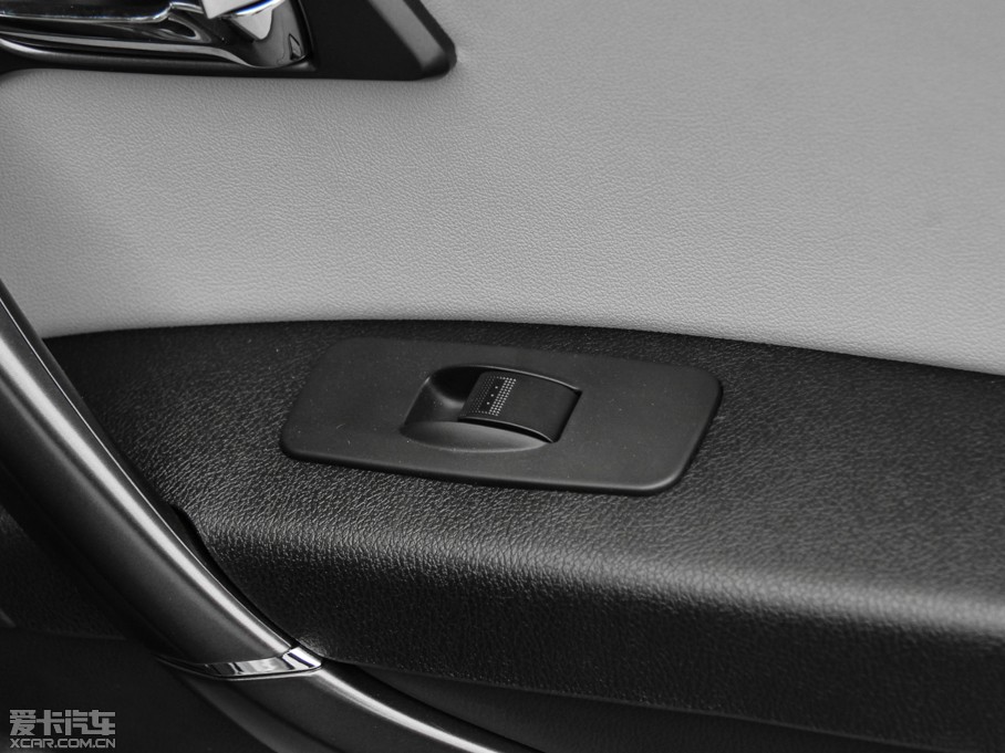 2015vX80 2.0L Ԅ(dng)A