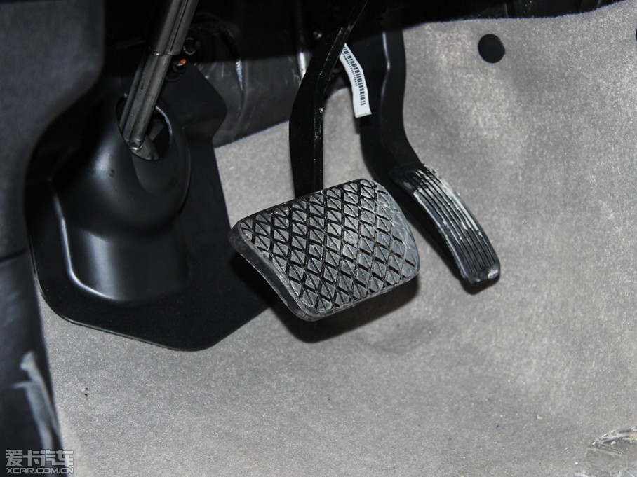 2015��vX80 2.0L �ԄӺ��A��