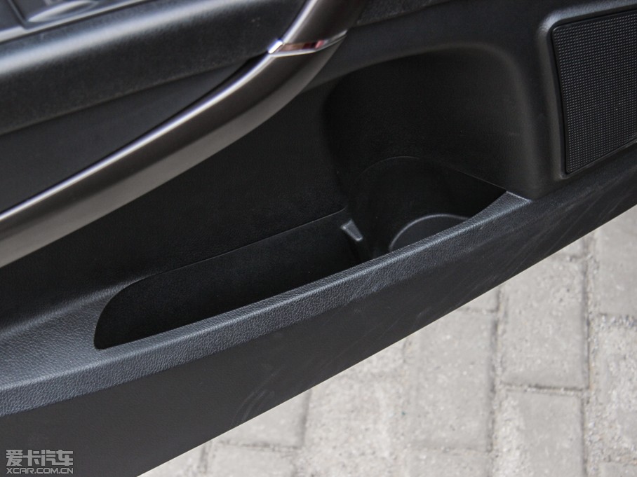 2015vX80 2.0L Ԅm