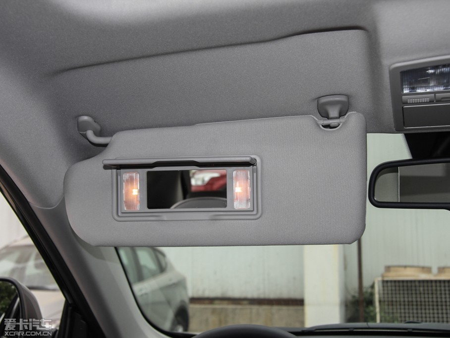 2015vX80 2.0L ԄӺA