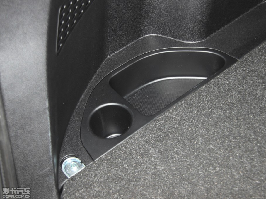 2015vX80 2.0L Ԅ(dng)A