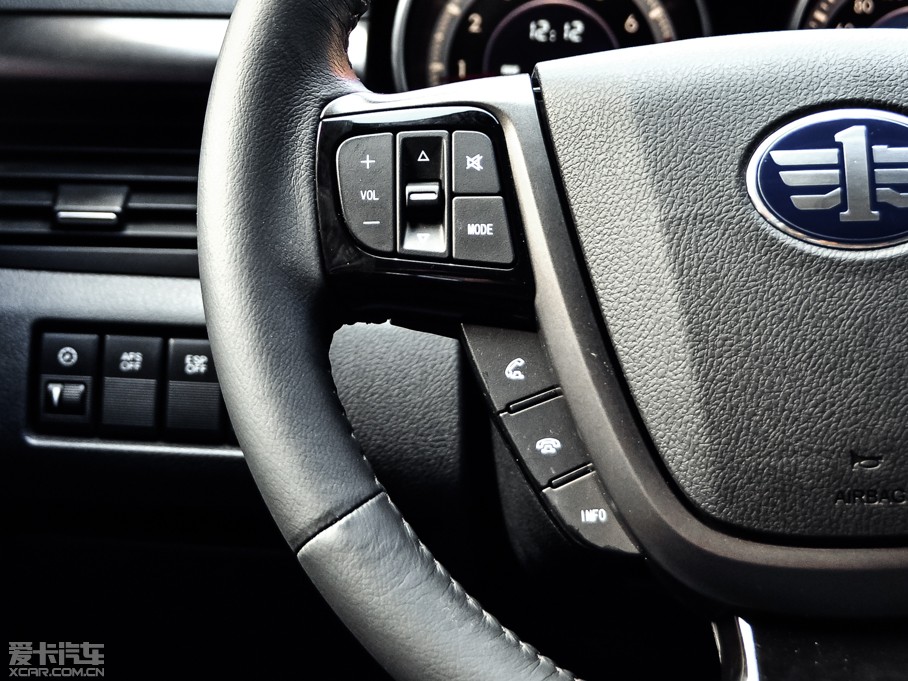 2015��vX80 1.8T �Ԅ���Ş��