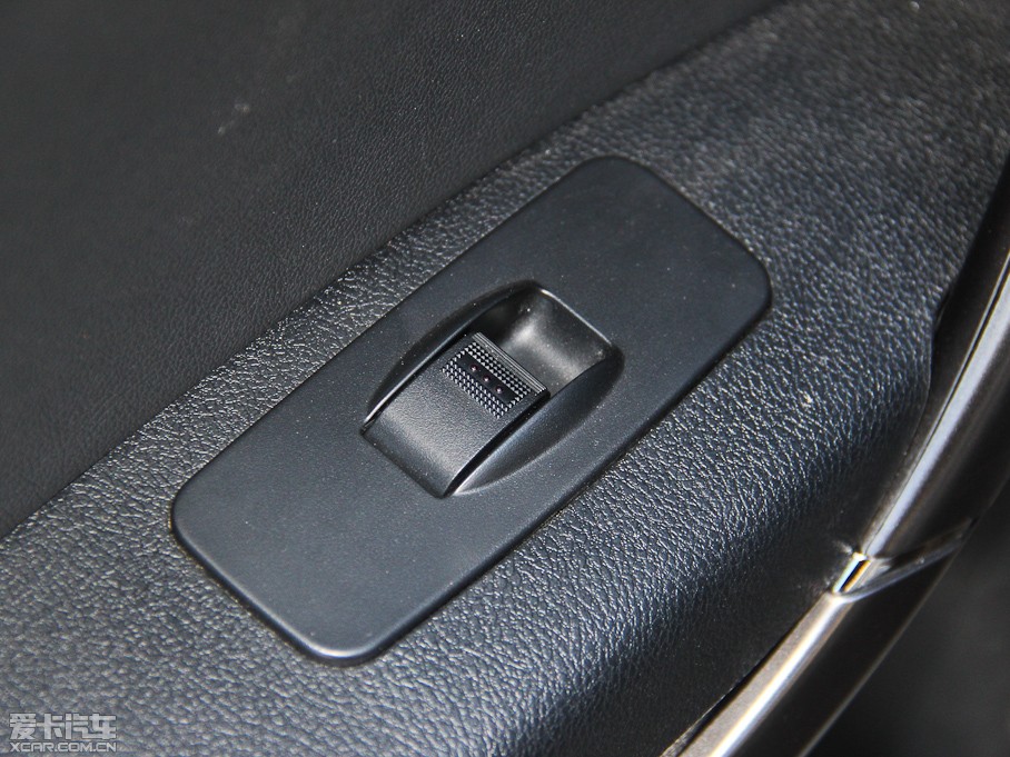 2015vX80 2.0L ԄӺA