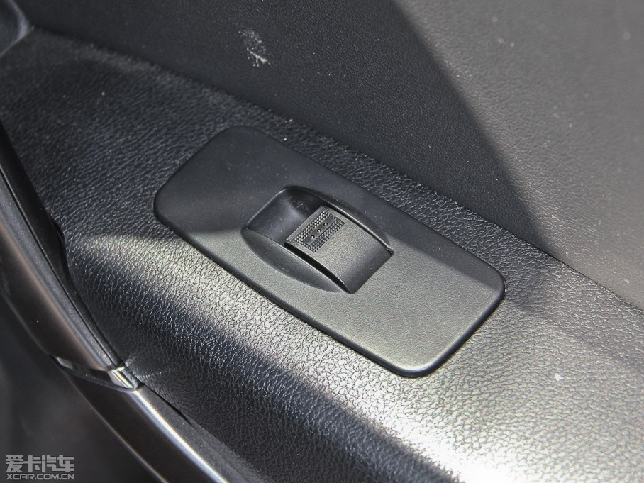 2015vX80 2.0L ԄӺA