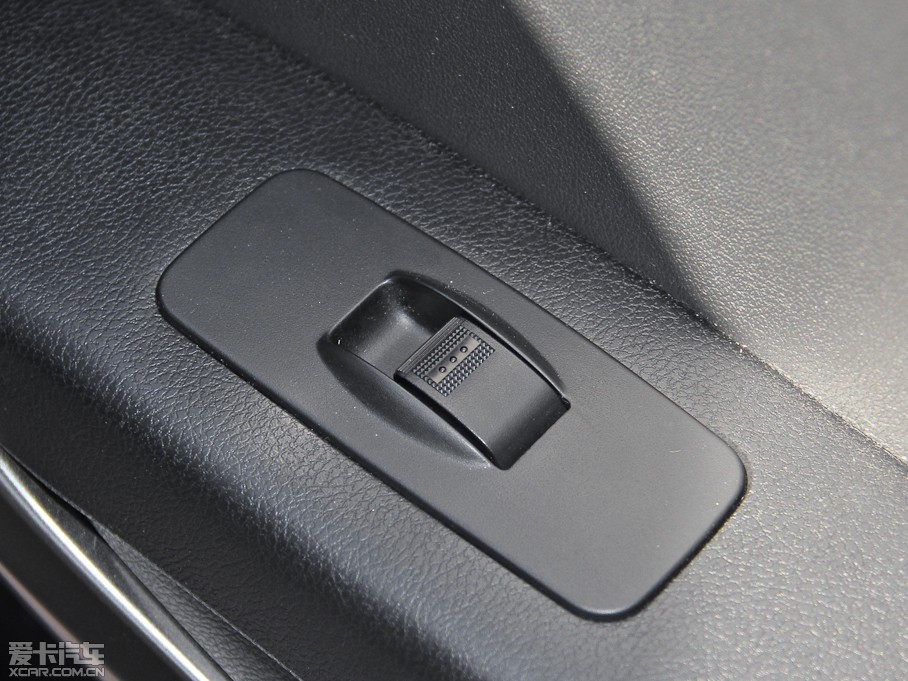 2015vX80 2.0L ԄӺA