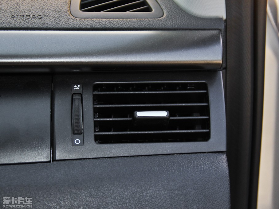 2015��vX80 2.0L �ԄӺ��A��