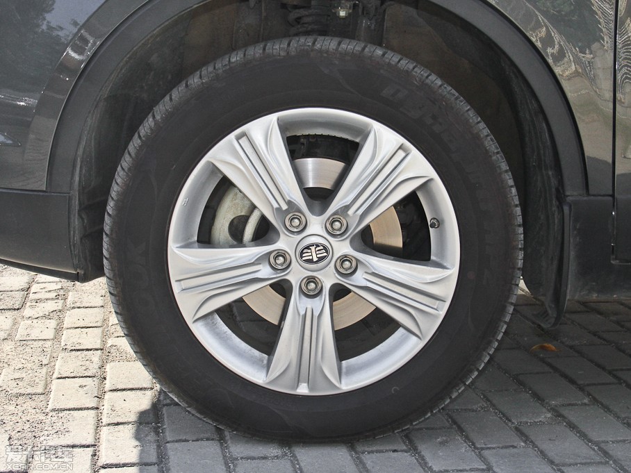 2015��vX80 2.0L �Ԅ�(d��ng)���A��