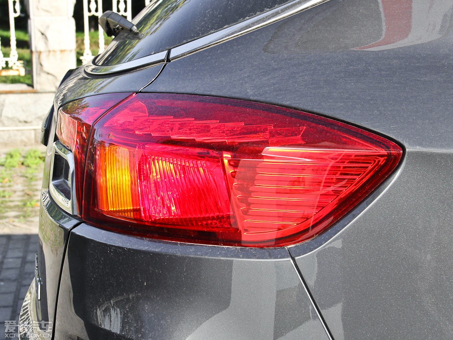 2015vX80 2.0L ԄӺA