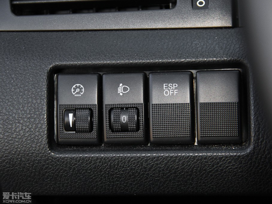 2015vX80 2.0L Ԅ(dng)A