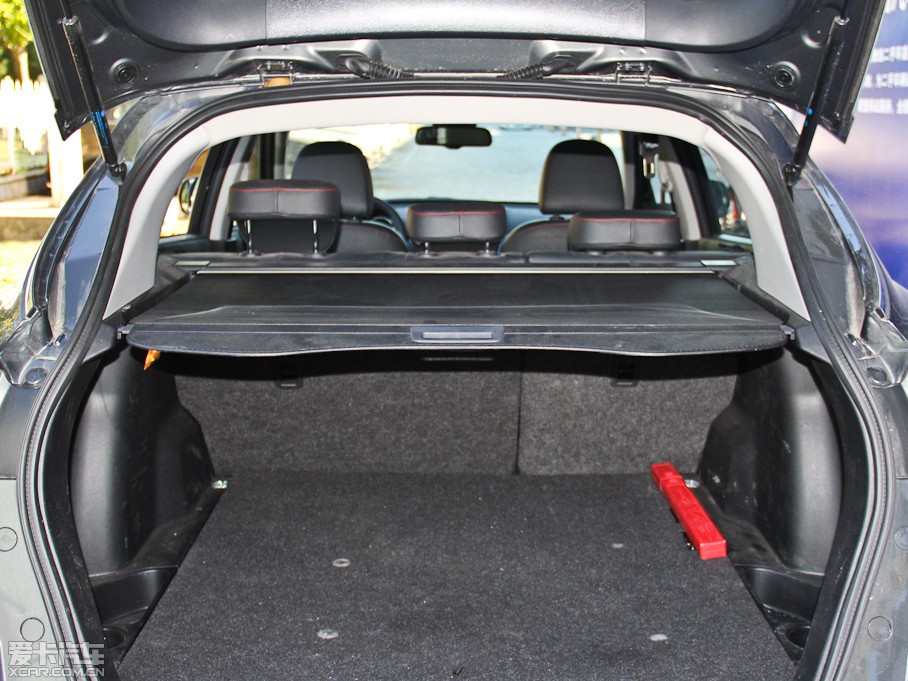 2015vX80 2.0L Ԅ(dng)A