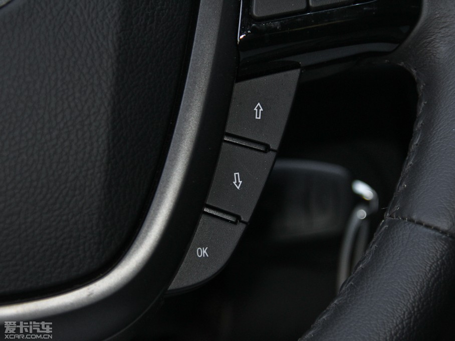 2015��vX80 2.0L �ԄӺ��A��