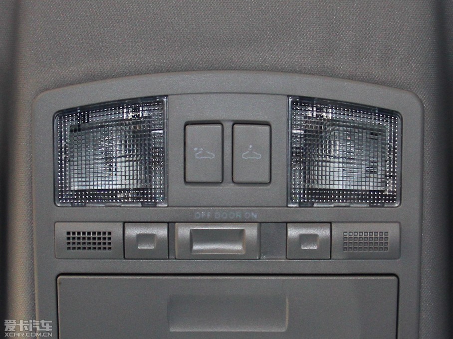 2015��vX80 2.0L �ԄӺ��A��