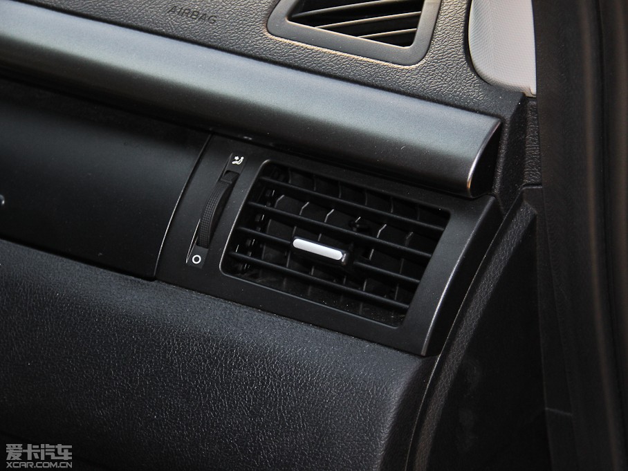 2015��vX80 2.0L �ԄӺ��A��