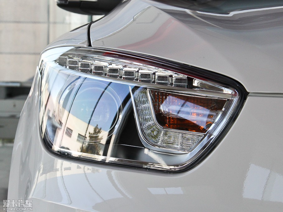 2015vX80 1.8T ԄӺA