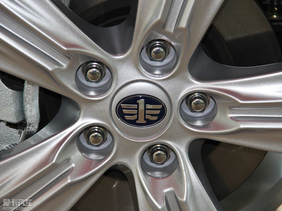 2015vX80 1.8T ԄӺA