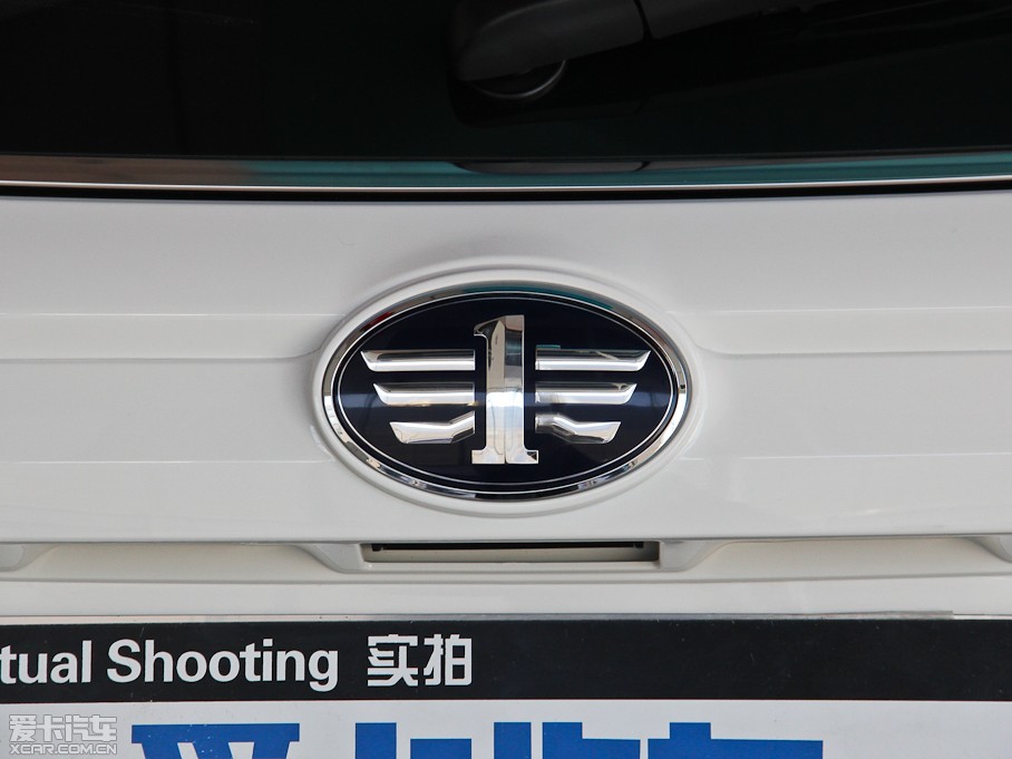 2015vX80 1.8T ԄӺA