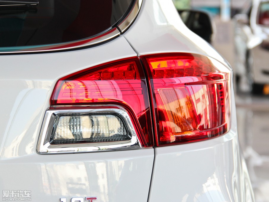 2015vX80 1.8T ԄӺA