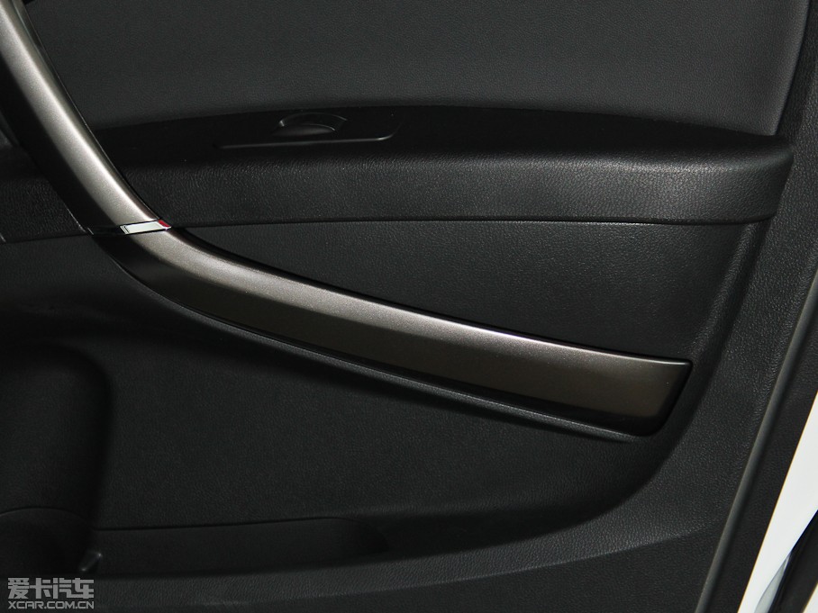 2015vX80 1.8T ԄӺA