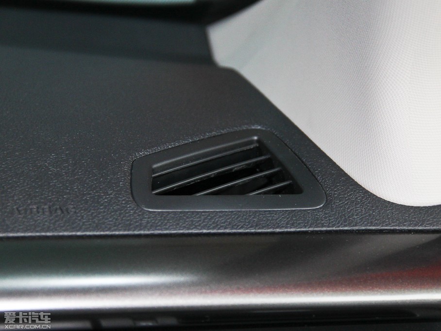 2015vX80 1.8T ԄӺA