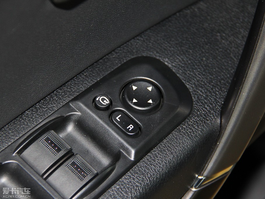 2015vX80 1.8T Ԅ(dng)A