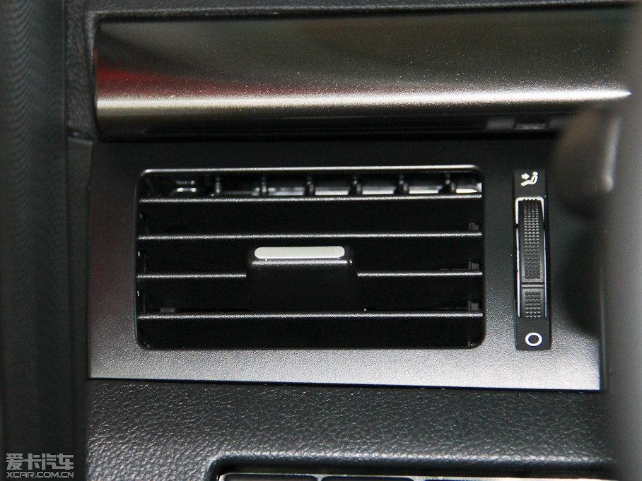 2015vX80 1.8T Ԅ(dng)A