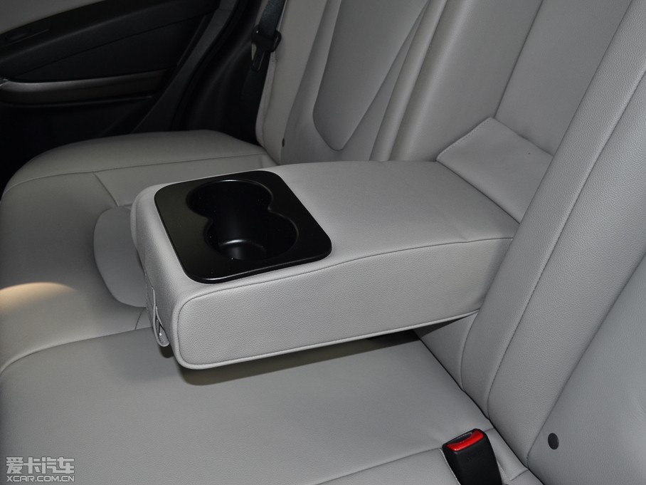 2015vX80 2.0L քӺA