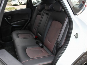 奔騰2015款奔騰X80