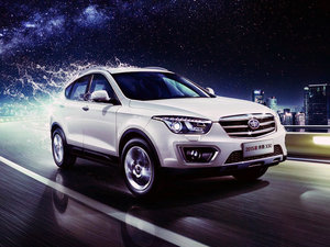 2015款2.0L 自动豪华型 整体外观