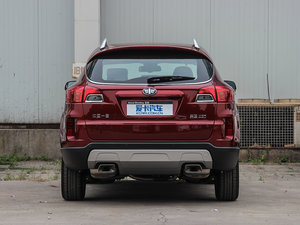 2015款2.0L 自动舒适型 正后	