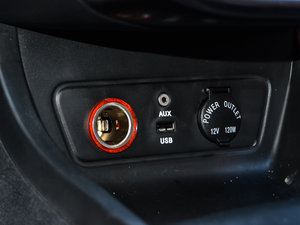2015款1.8T 自动旗舰型 中控区