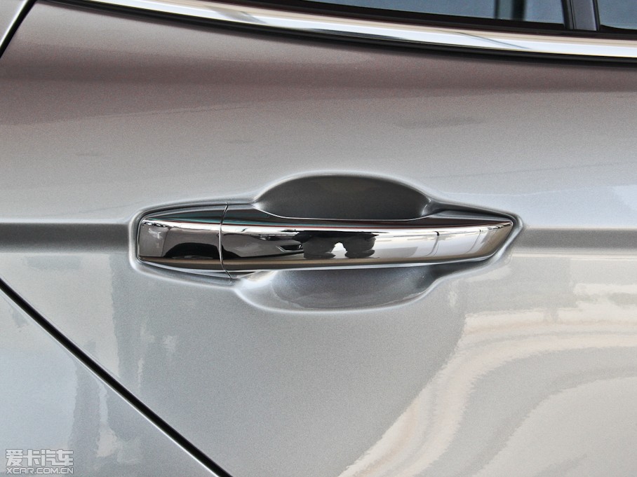 2014vB70 2.0L ԄӺA