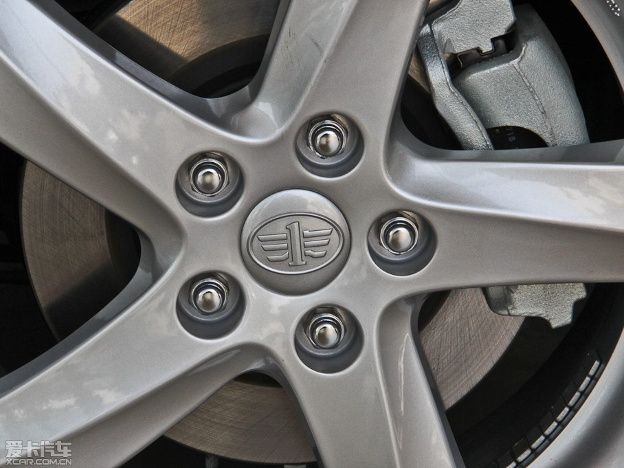 2014vB70 2.0L ԄӺA