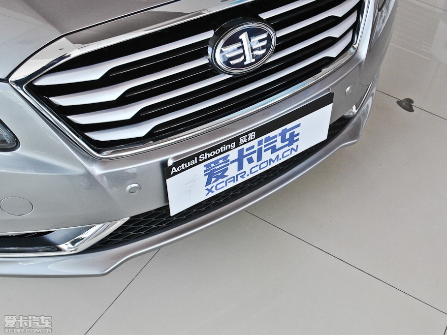 2014vB70 2.0L ԄӺA