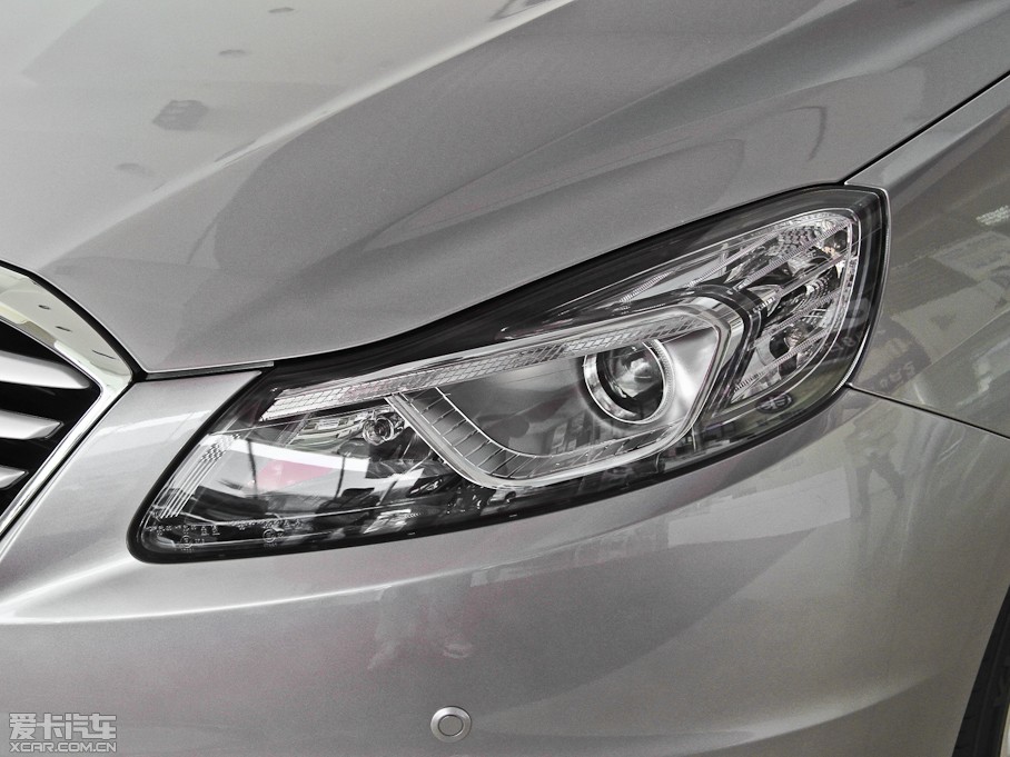 2014vB70 2.0L ԄӺA