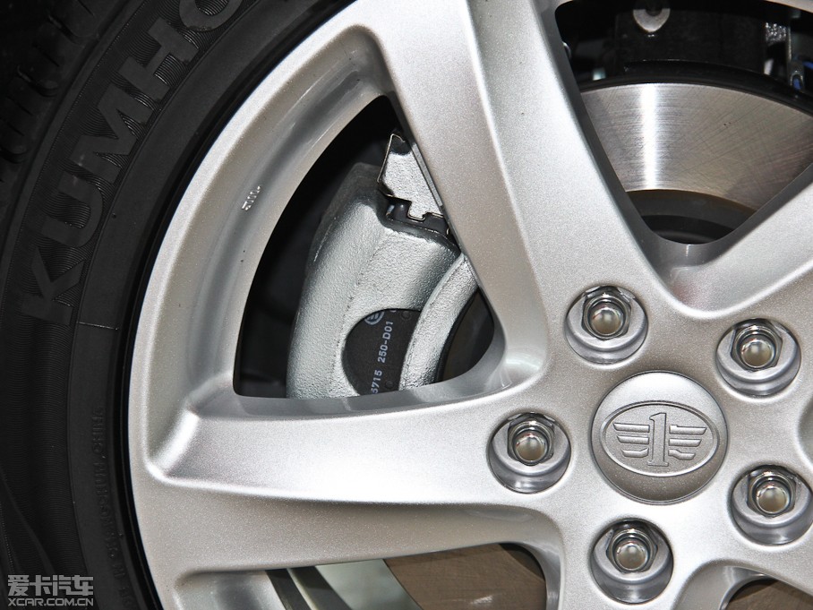 2014vB70 2.0L ԄӺA