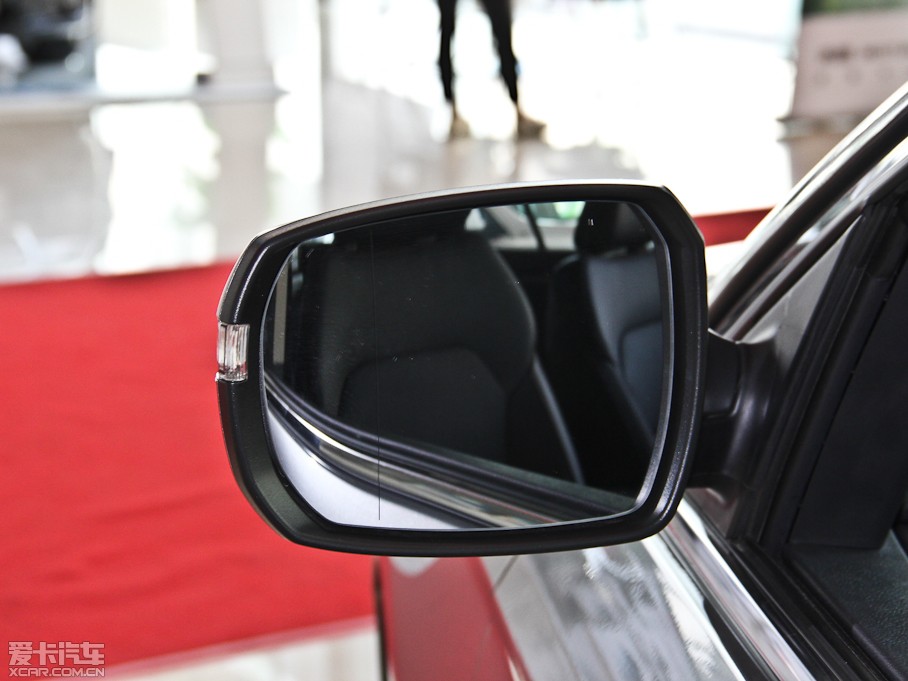 2014vB70 2.0L ԄӺA