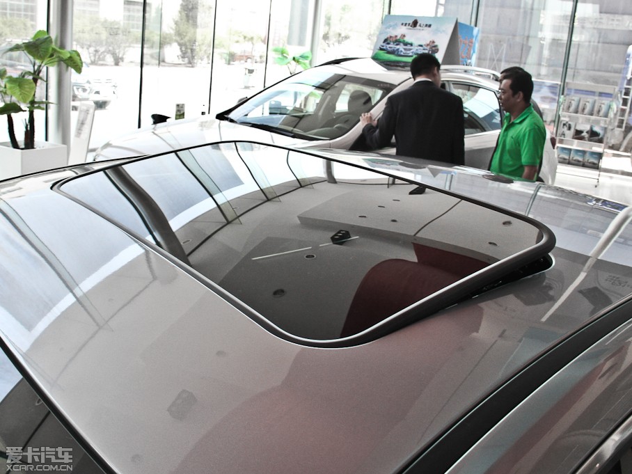 2014vB70 2.0L ԄӺA