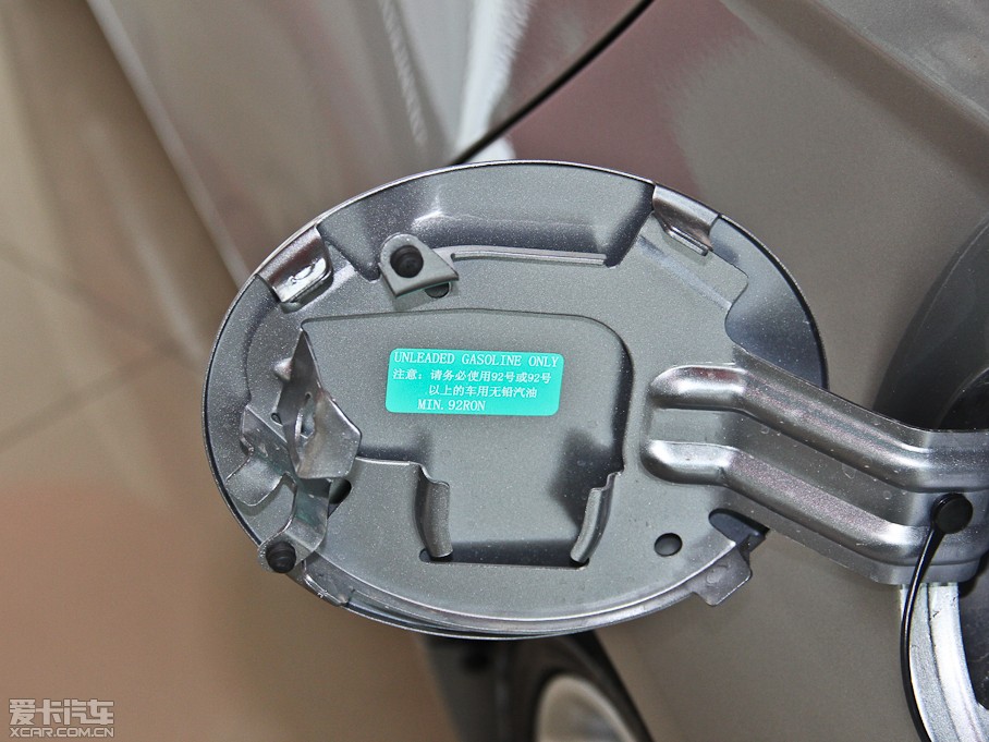 2014vB70 2.0L Ԅ(dng)A