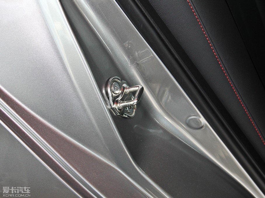 2014vB70 2.0L ԄӺA