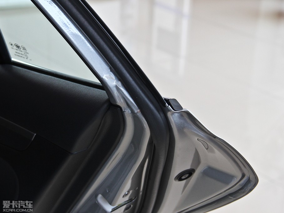 2014vB70 2.0L ԄӺA